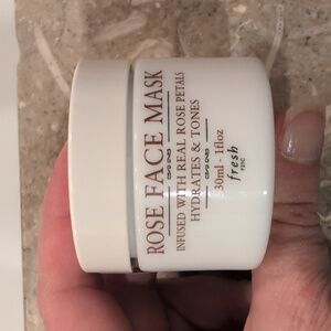 FRESH ROSE FACE MASK INFUSED WITH REAL ROSE PETALS 30ml 1 fl Oz. NEW